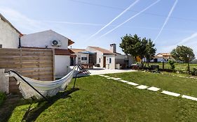 Bloomoon House